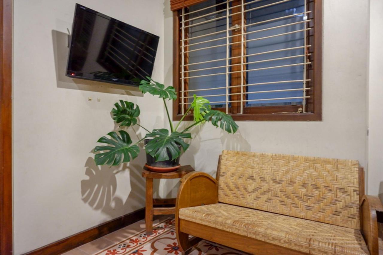 Urbanview Rumah Kandjani Yogyakarta Kejayan Екстериор снимка