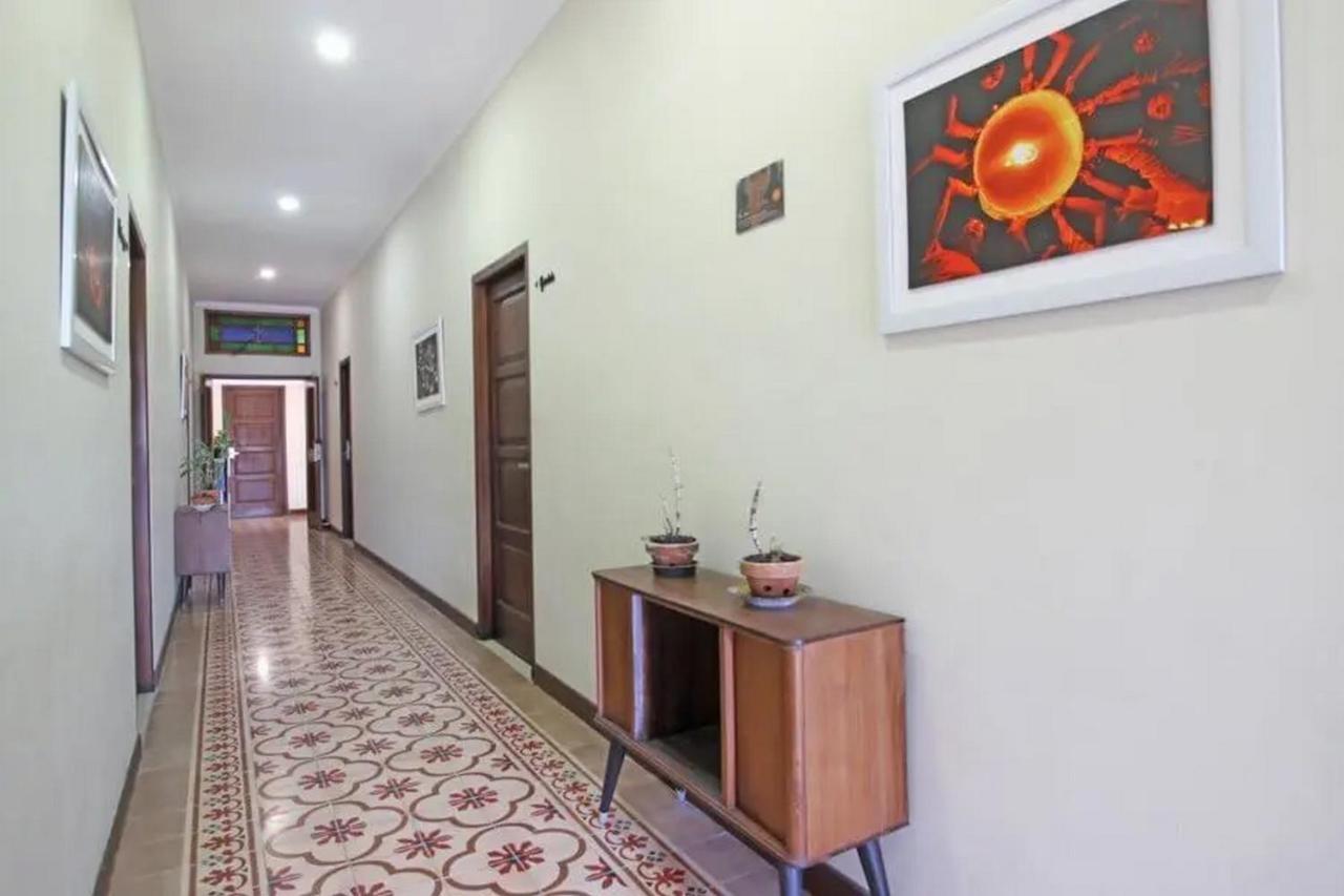 Urbanview Rumah Kandjani Yogyakarta Kejayan Екстериор снимка
