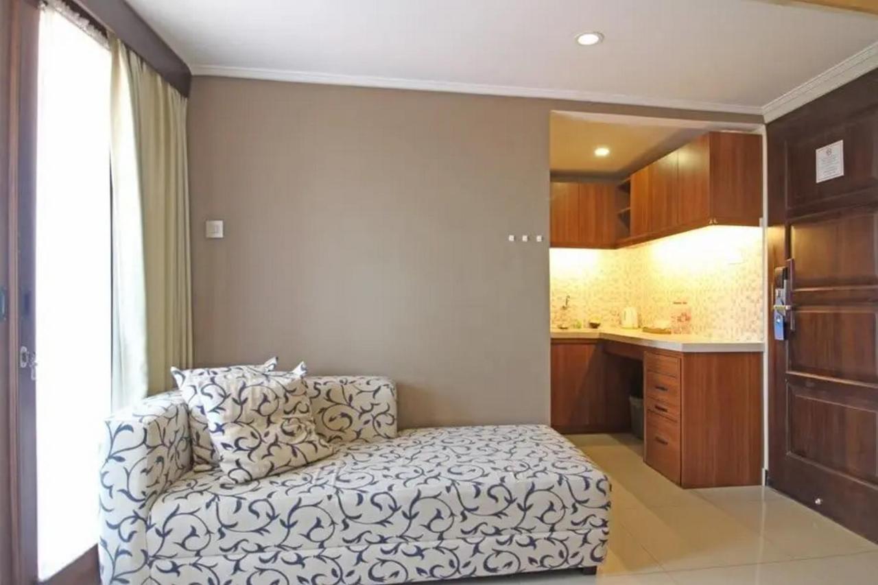 Urbanview Rumah Kandjani Yogyakarta Kejayan Екстериор снимка