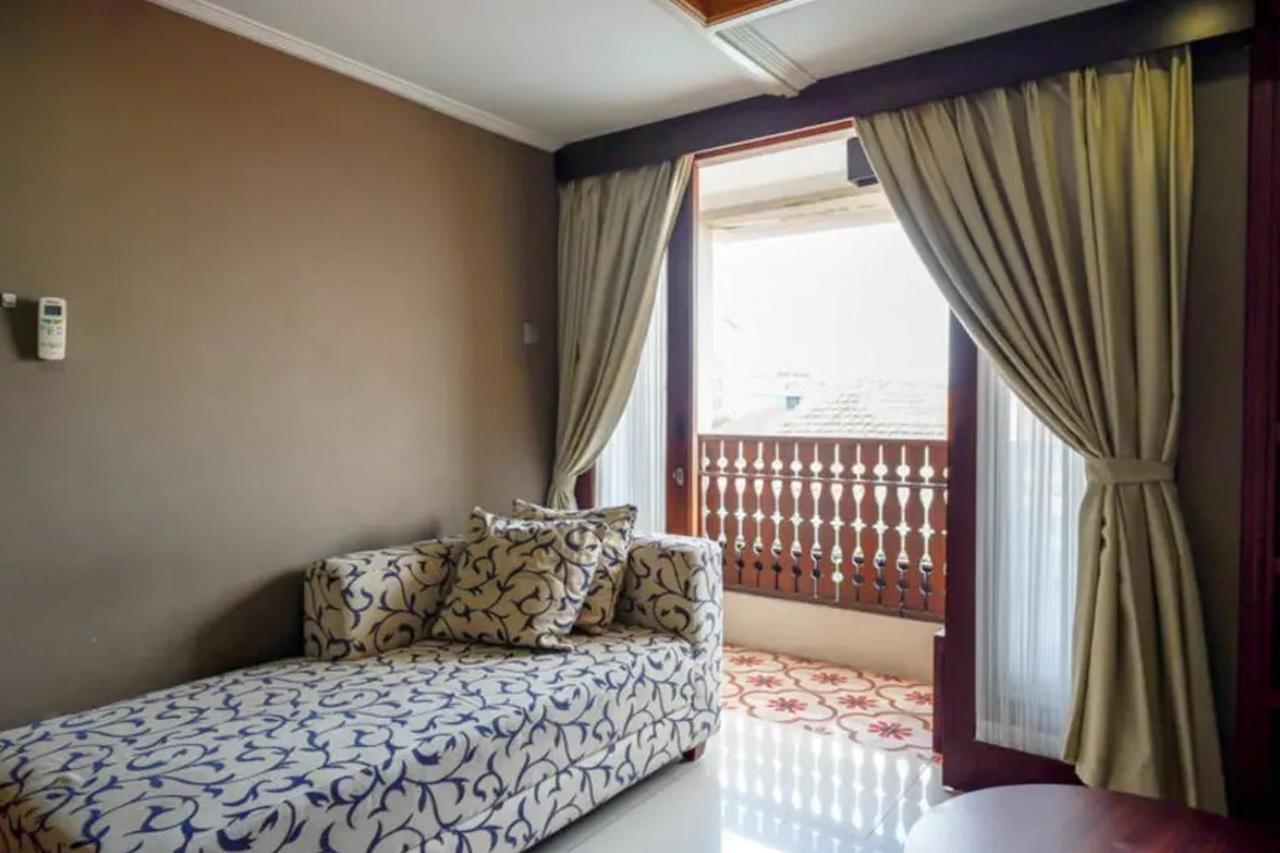 Urbanview Rumah Kandjani Yogyakarta Kejayan Екстериор снимка